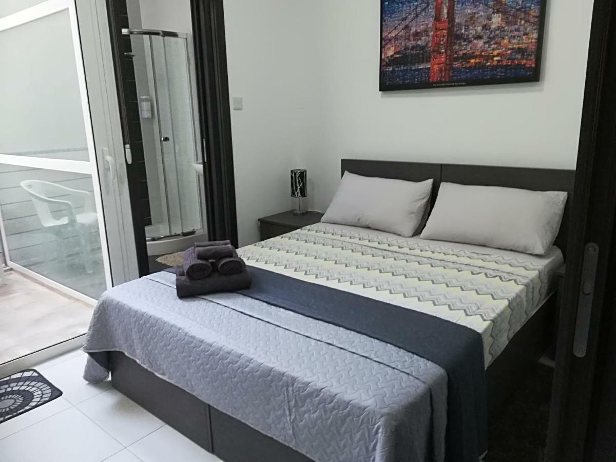 Nice And Cosy Apartment Close To Seafront Sliema Eksteriør bilde